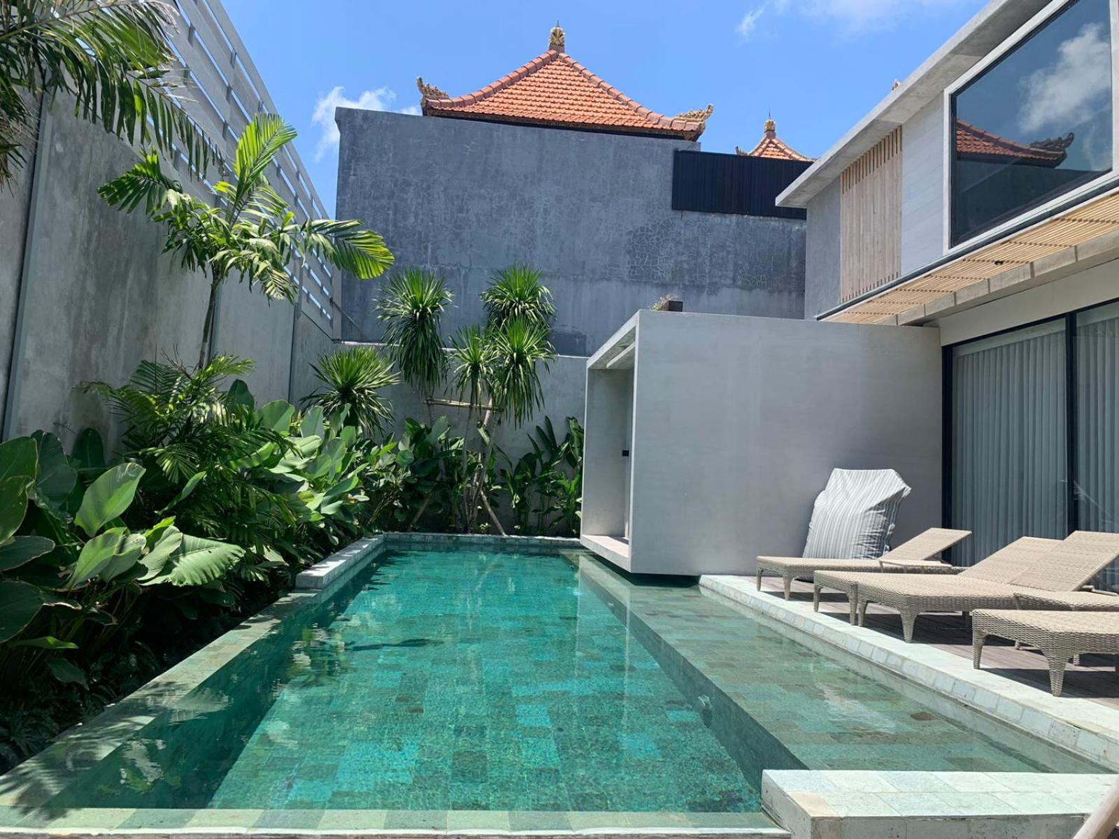 Inspira Seminyak Villa Exterior photo